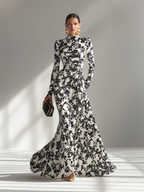 Elegantes geblümtes Maxi-Kleid mit Stehkragen und langen Ärmeln