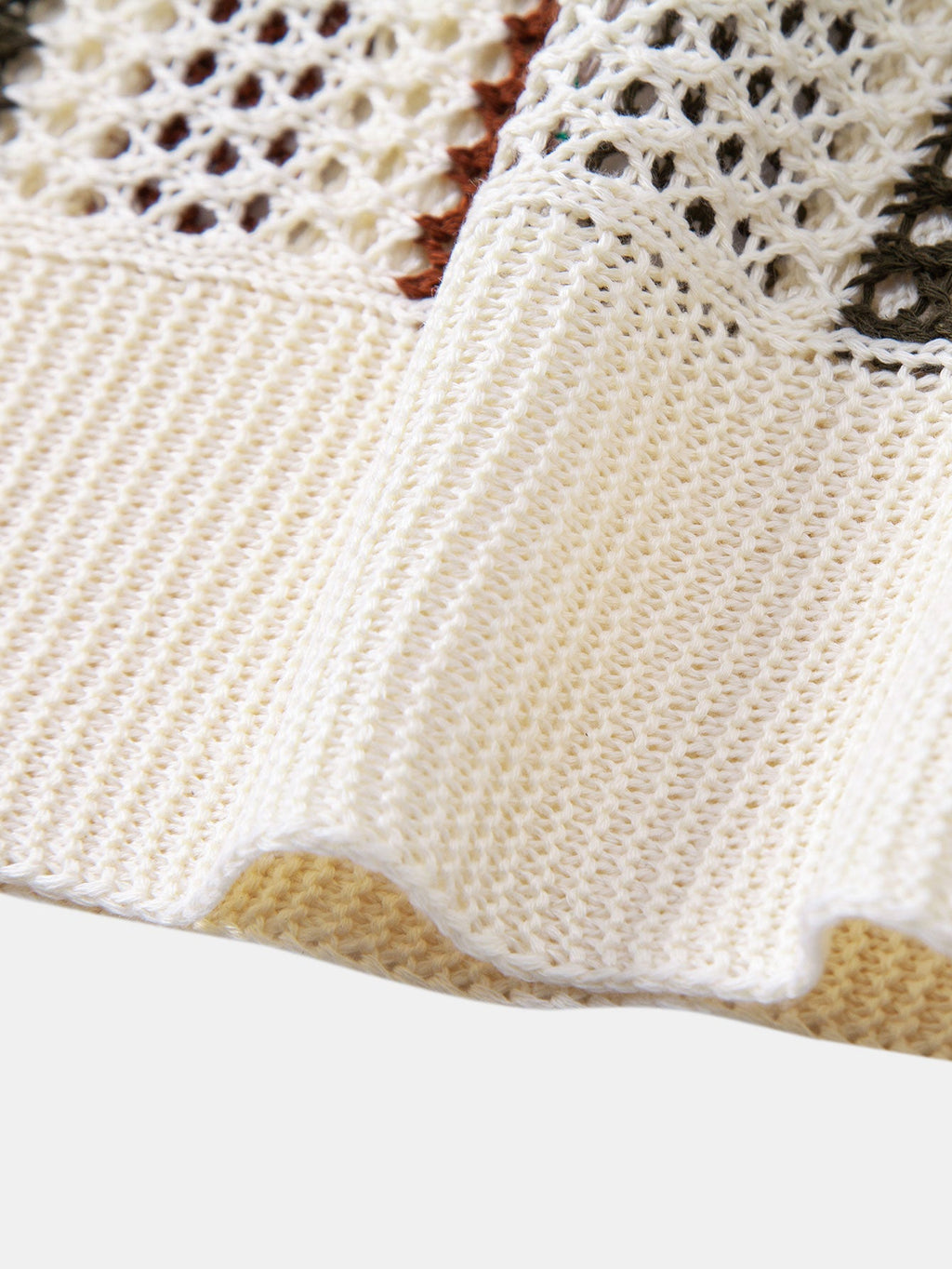 Conjunto Polo Crochet Rayas y Pantalón Recto de Lino