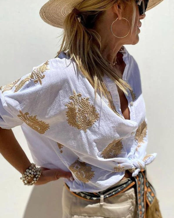 Blusa Bordada de Corte Holgado – Estilo Fresco y Ligero