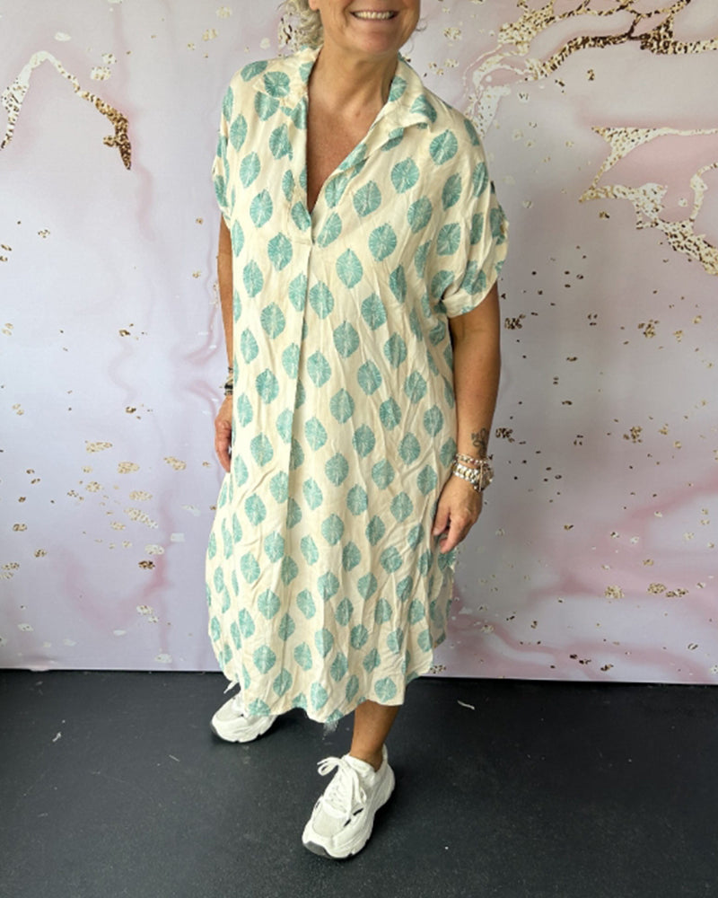 Legeres Frühlings-Midikleid mit Reverskragen