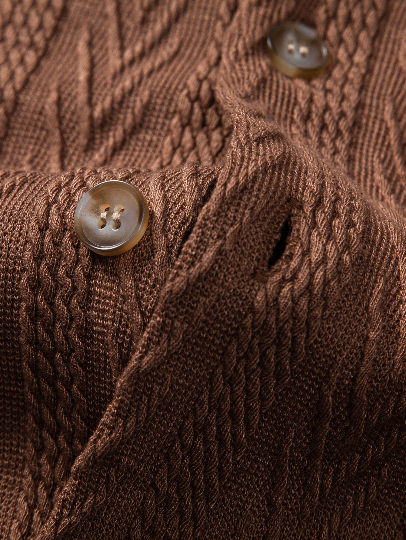 Conjunto Camisa Cubana Jacquard y Pantalón Recto Casual