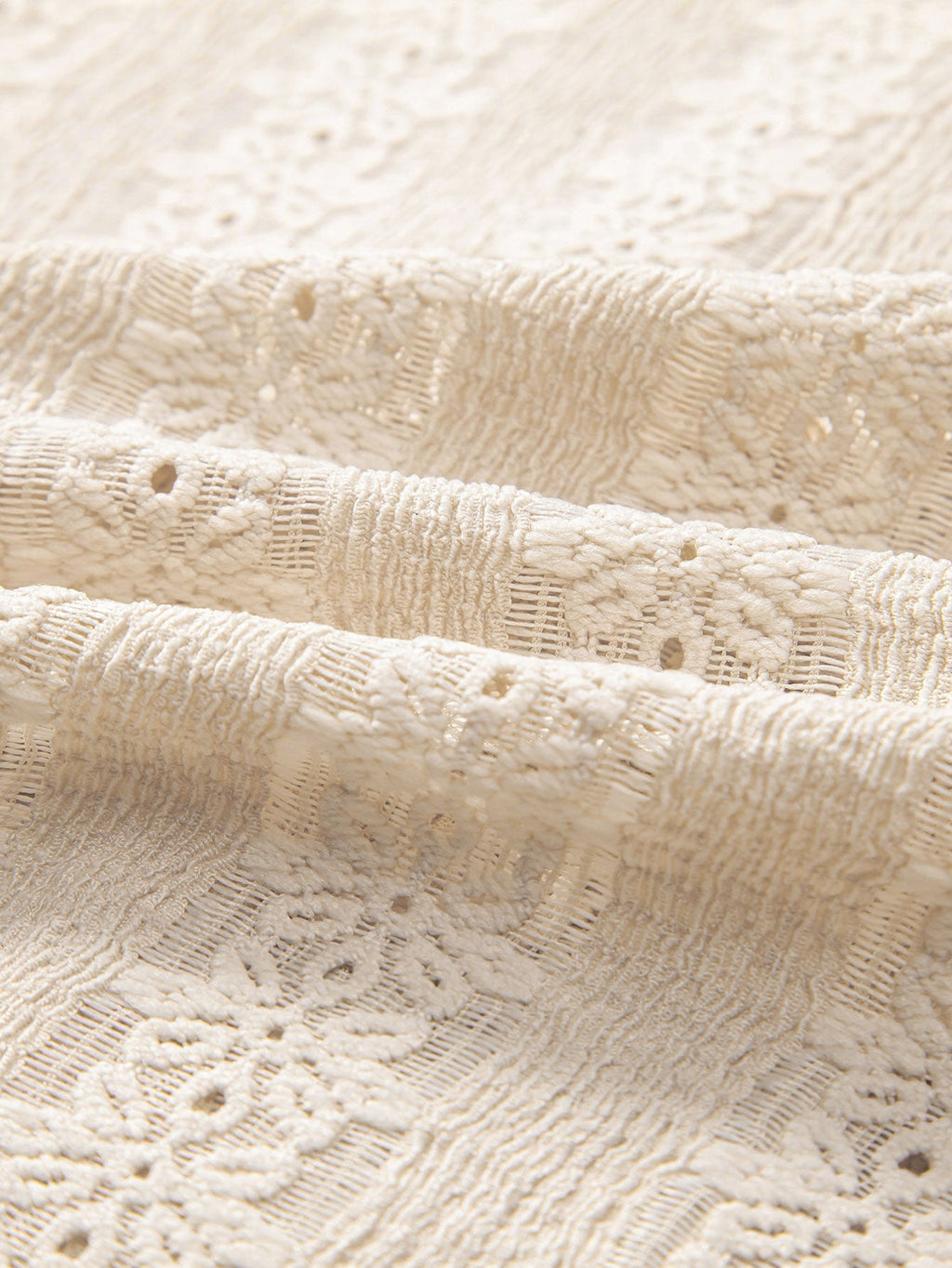 Conjunto Camisa Cubana Jacquard Floral y Pantalón Recto