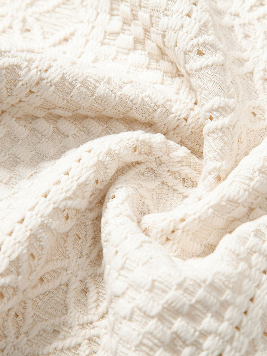 Conjunto Camisa Cubana Jacquard Floral y Pantalón Recto