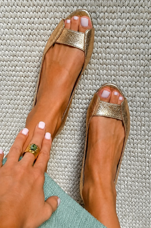 Adelina | Sandalias Doradas Chic y Cómodas