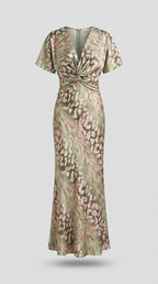 Vestido De Verano Elegante Con Corte Fluido
