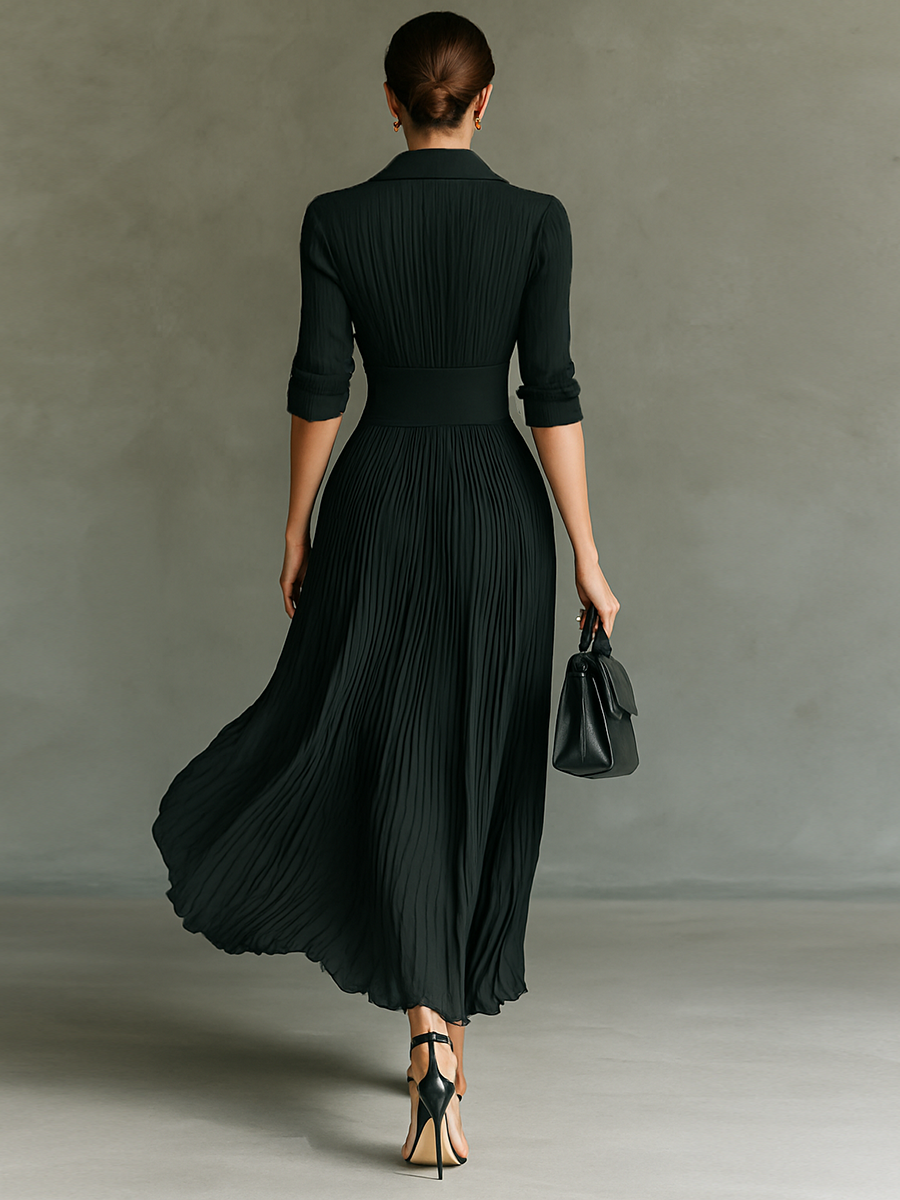 Elegantes Maxikleid mit Reverskragen und Faltenrock