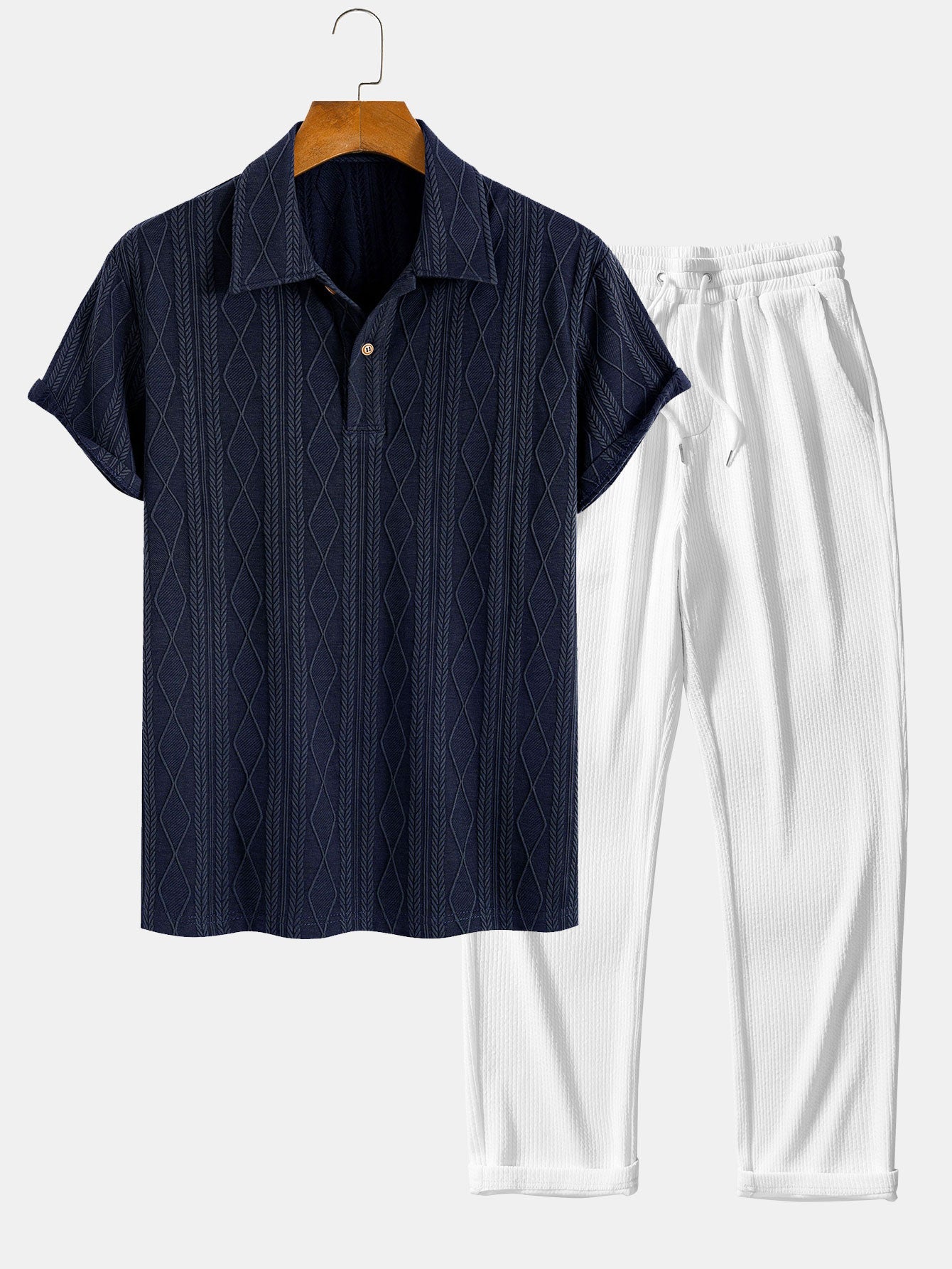 Conjunto Polo Jacquard Geométrico y Pantalón Recto