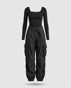 Conjunto Mujer Top Cuadrado y Pantalón Cargo Urbano