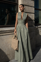 Vestido Entallado con Cremallera y Falda Fluida