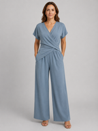 Conjunto Elegante de Dos Piezas con Top Cruzado