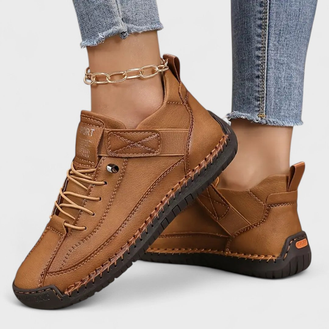 Leichte orthopädische Hausschuhe Mia für den täglichen Gebrauch