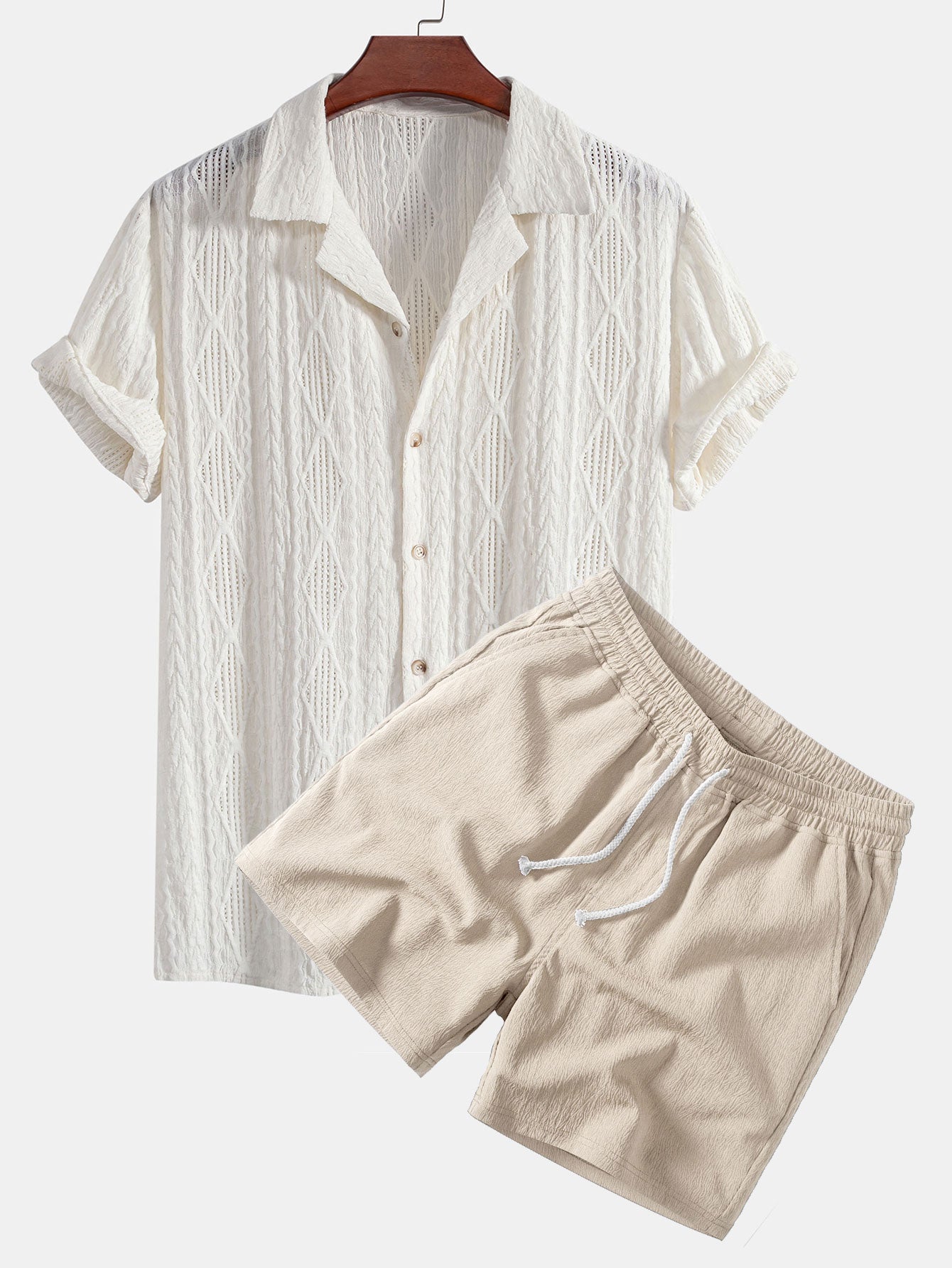 Jacquard-Hemd im Kuba-Stil und strukturierte Shorts