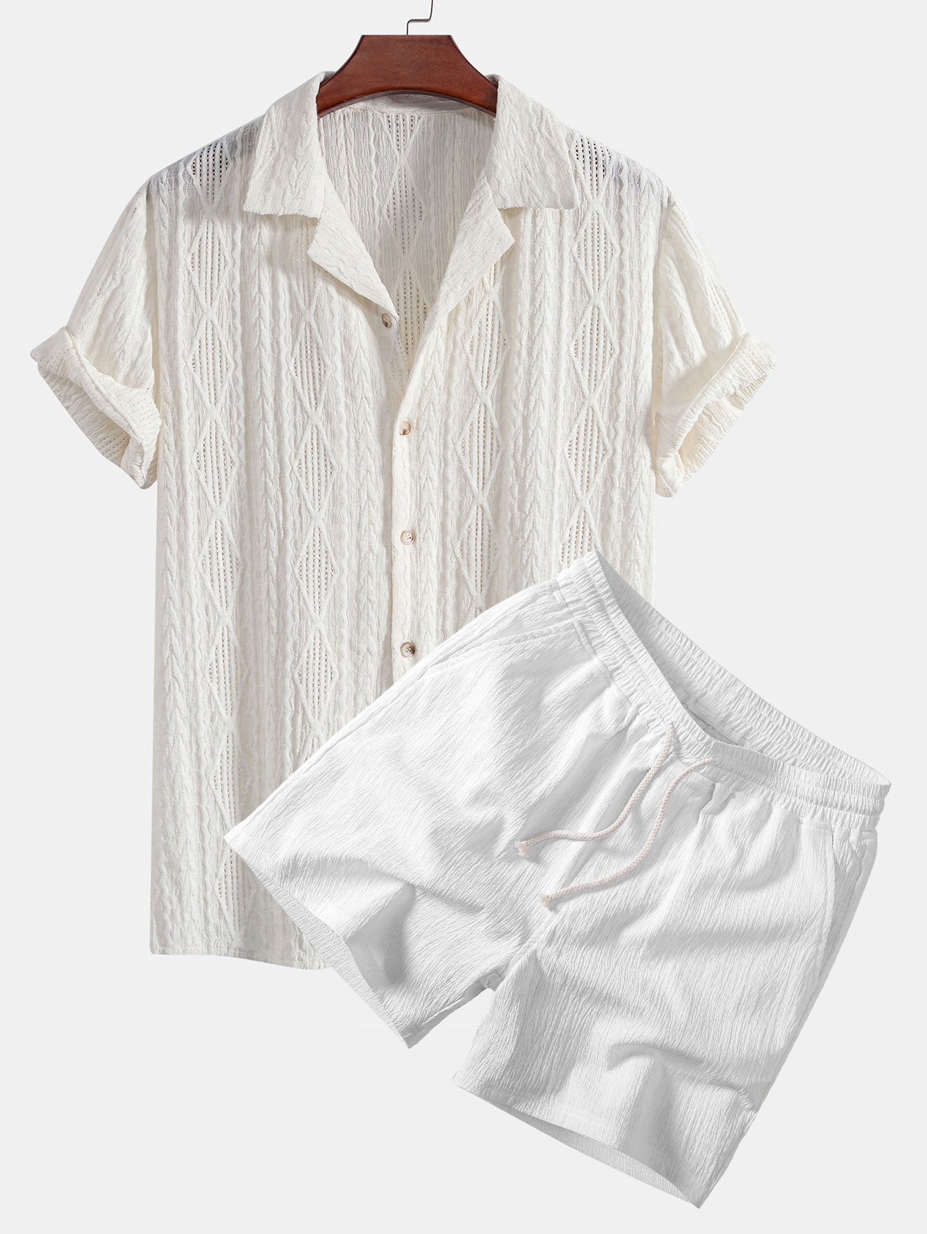 Jacquard-Hemd im Kuba-Stil und strukturierte Shorts