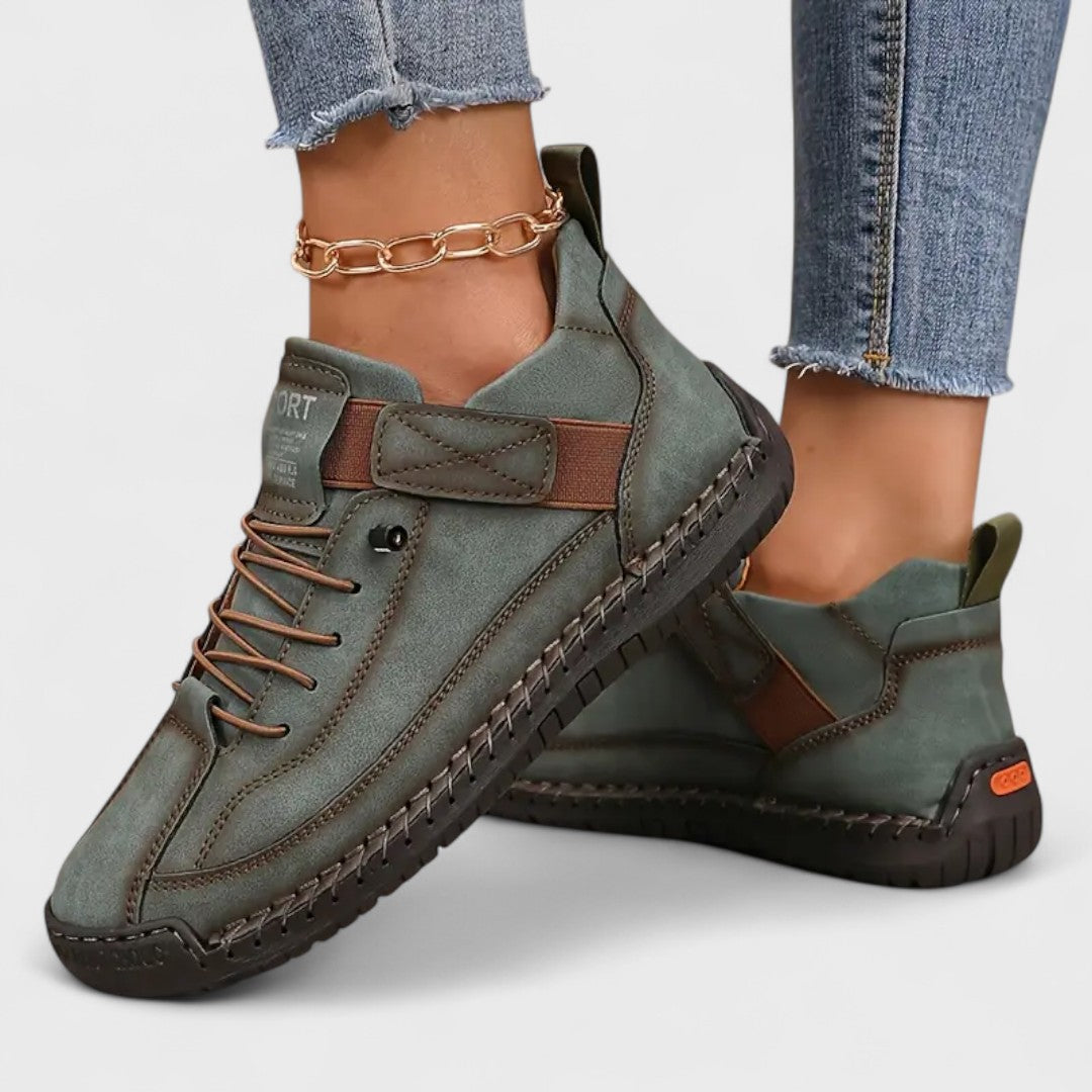 Leichte orthopädische Hausschuhe Mia für den täglichen Gebrauch