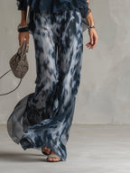 Conjunto De Chiffon Con Top De Cuello Alto Y Pantalón