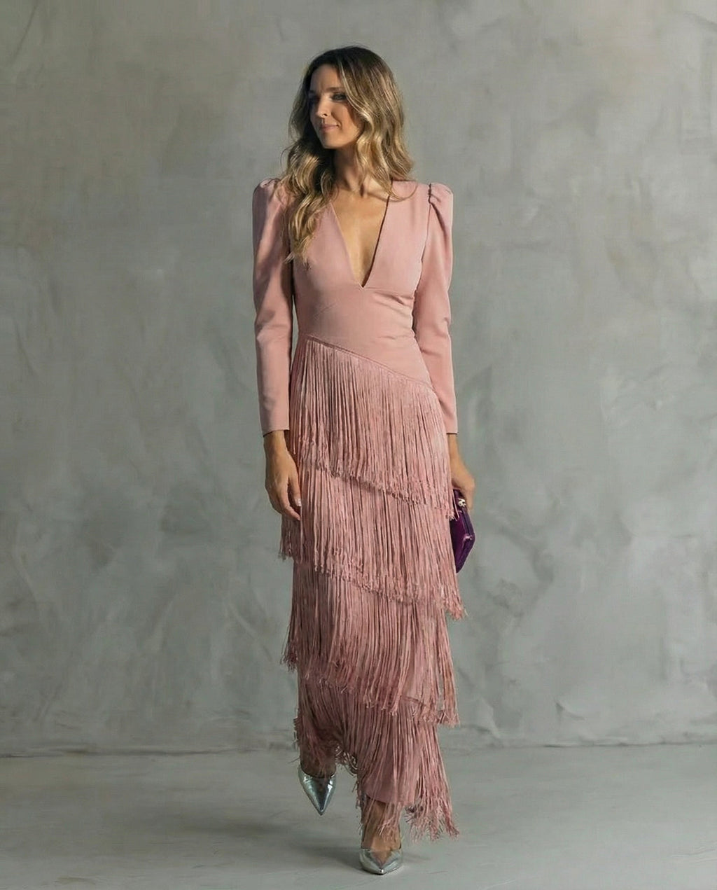 Vestido Midi Elegante con Flecos en las Mangas