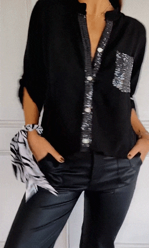Blusa Negra con Detalles Brillantes de Corte Fluido