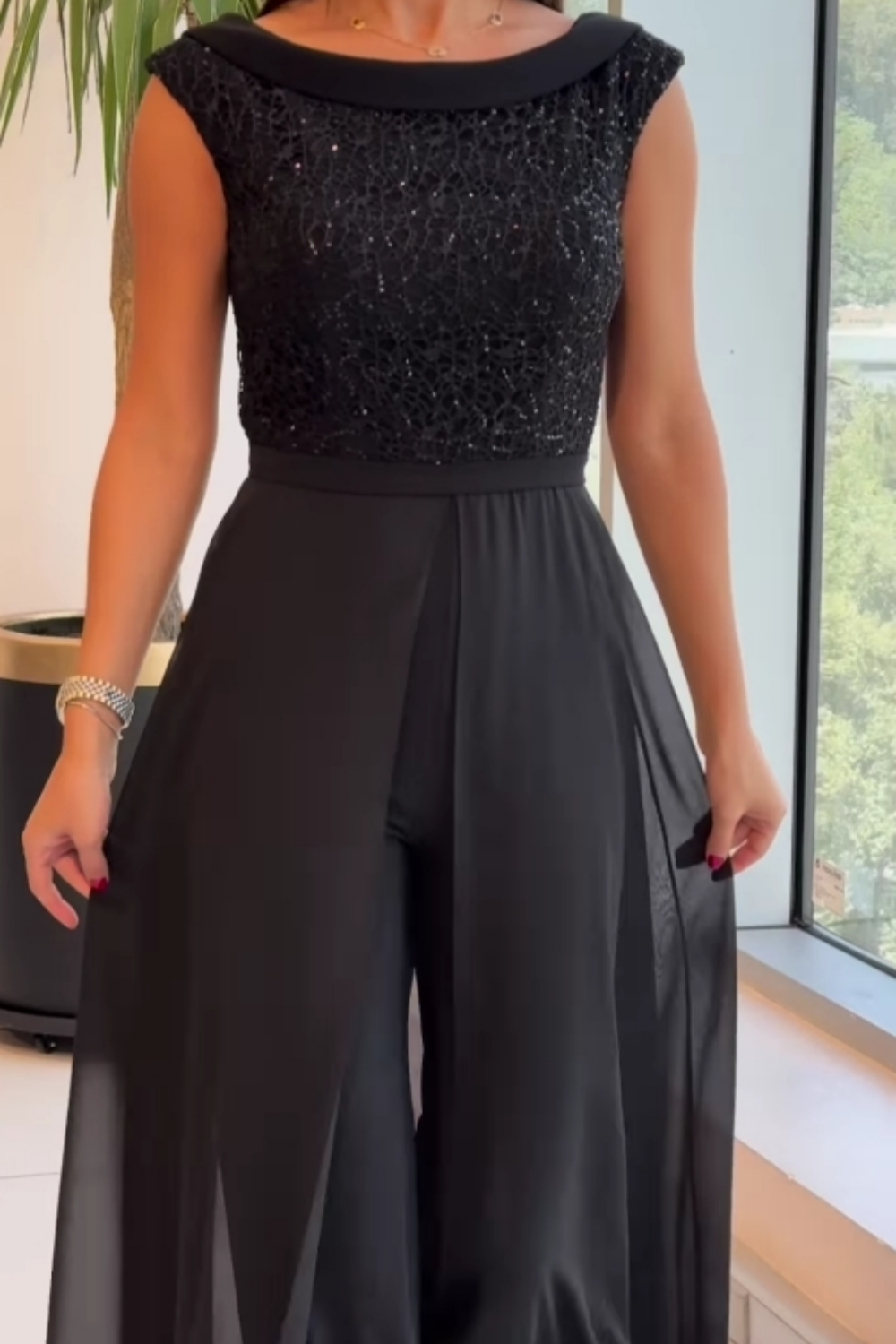 Jumpsuit De Gala Negro Con Falda De Chifón Superpuesta
