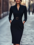 Elegantes schwarzes Kleid mit Gürtel und fließendem Schnitt