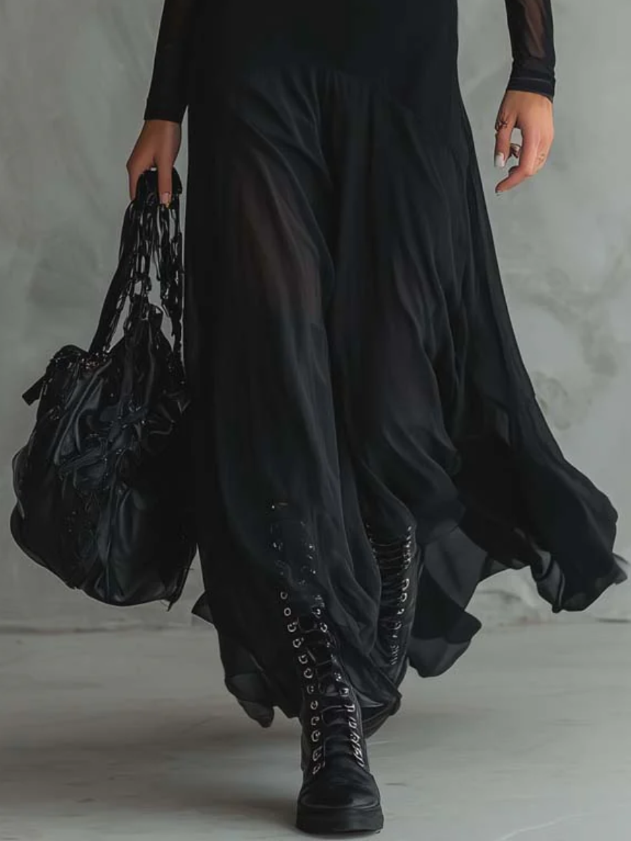Vintage Schwarzes Tüll-Maxikleid mit transparenten Ärmeln