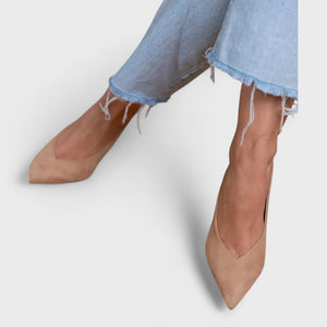 Eleganter Slingback-Damenschuh mit dünnem Absatz