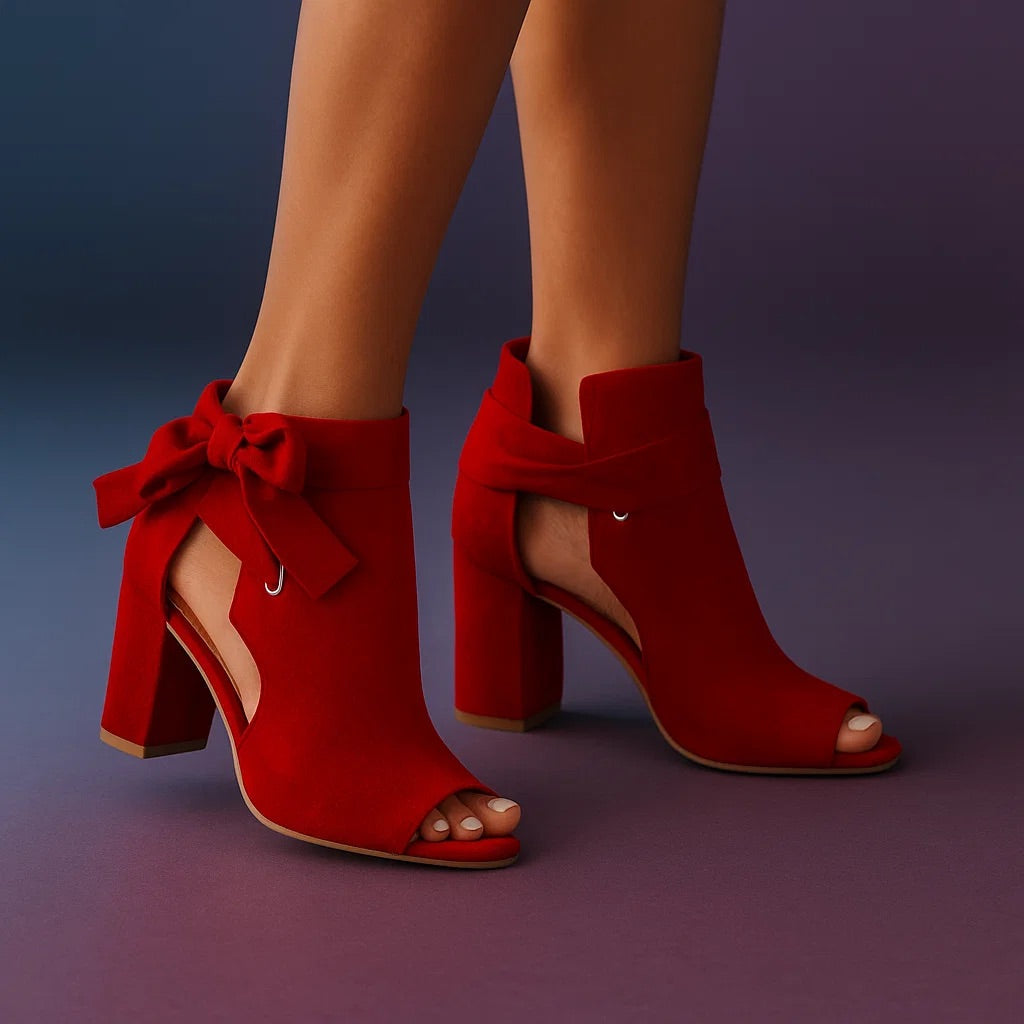 Elegante Peeptoe-Sandale mit Blockabsatz und Schleife